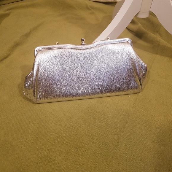90s Shiny Silver Clutch Bow Purse - Picture 2 of 5